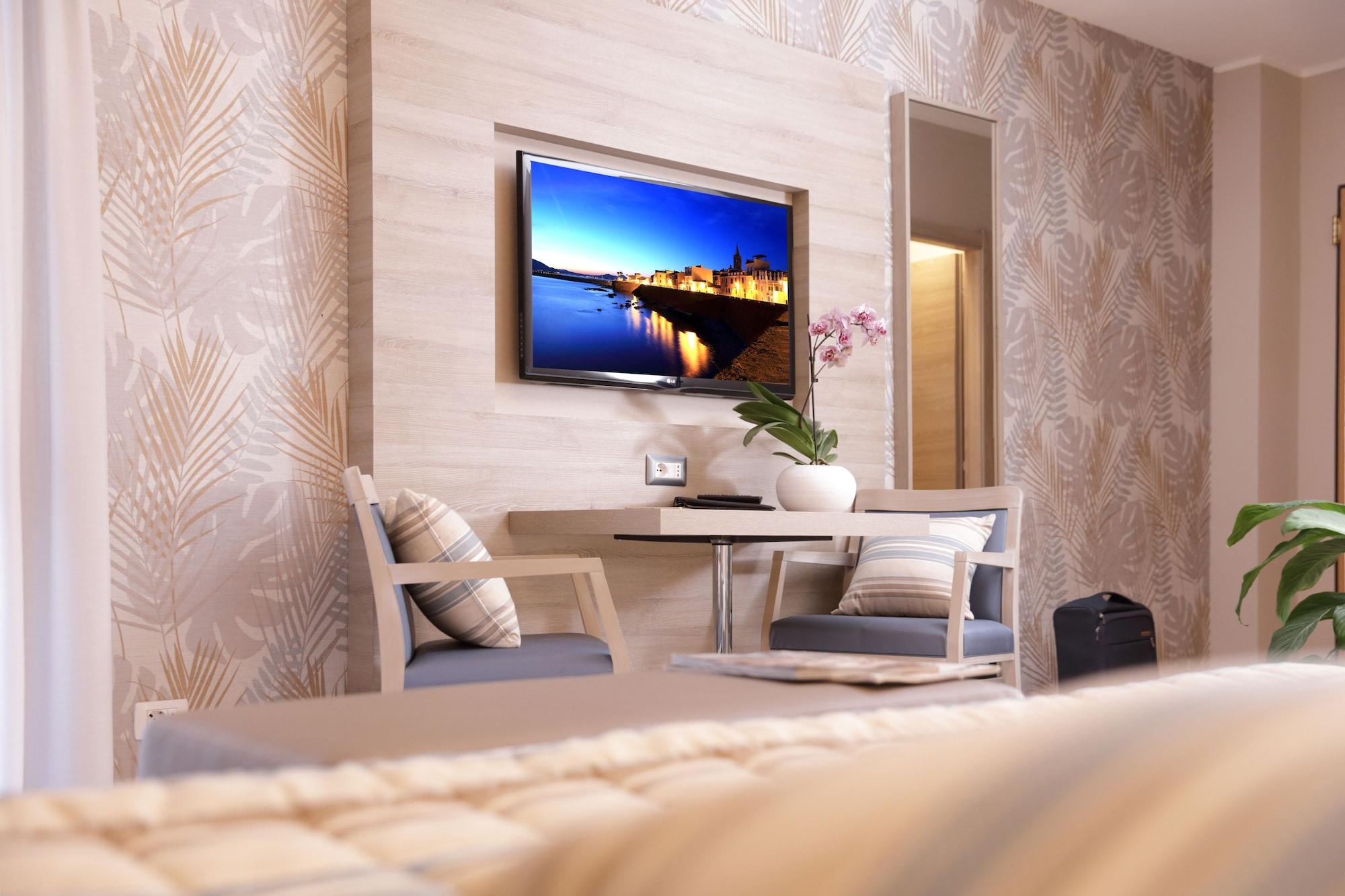 Hotel Alma Di 4*